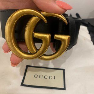Gucci black GG Marmont leather belt
